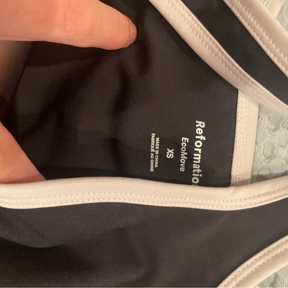 Reformation ecomove set - Picture 6 of 6